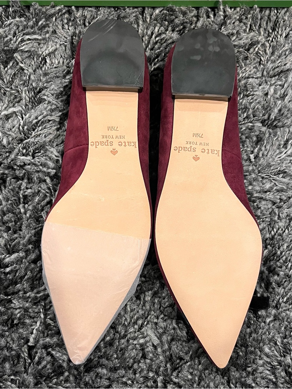 🌺NWT KATE SPADE KALANI BURGUNDY SUEDE FLATS SIZE 7.5🌺 - Picture 3 of 5